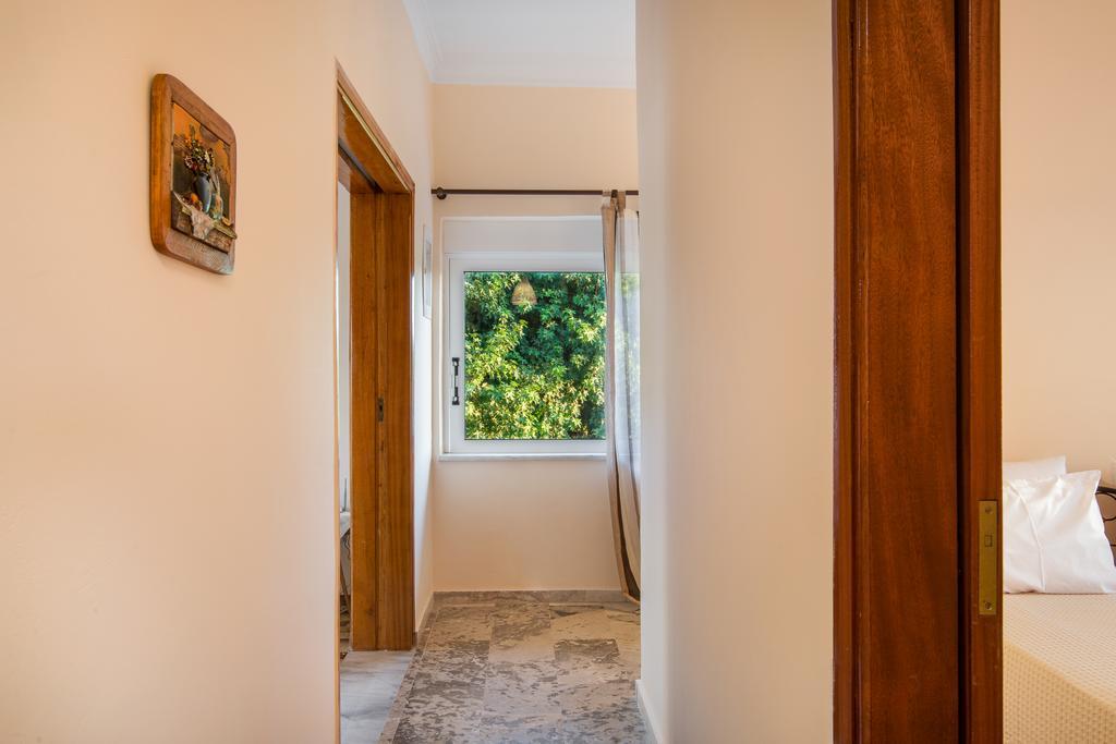 Villa Sirens House à Tavronitis Extérieur photo